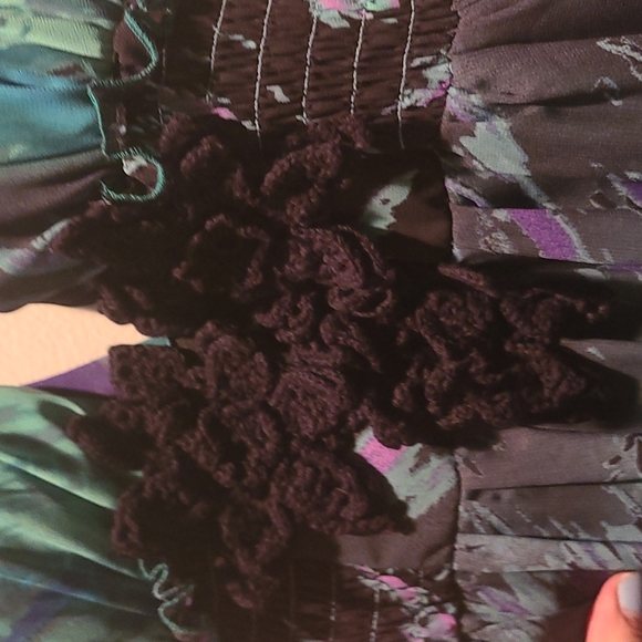 XOXO halter dress with tassel design - Picture 3 of 8